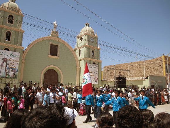 the desfile in town.